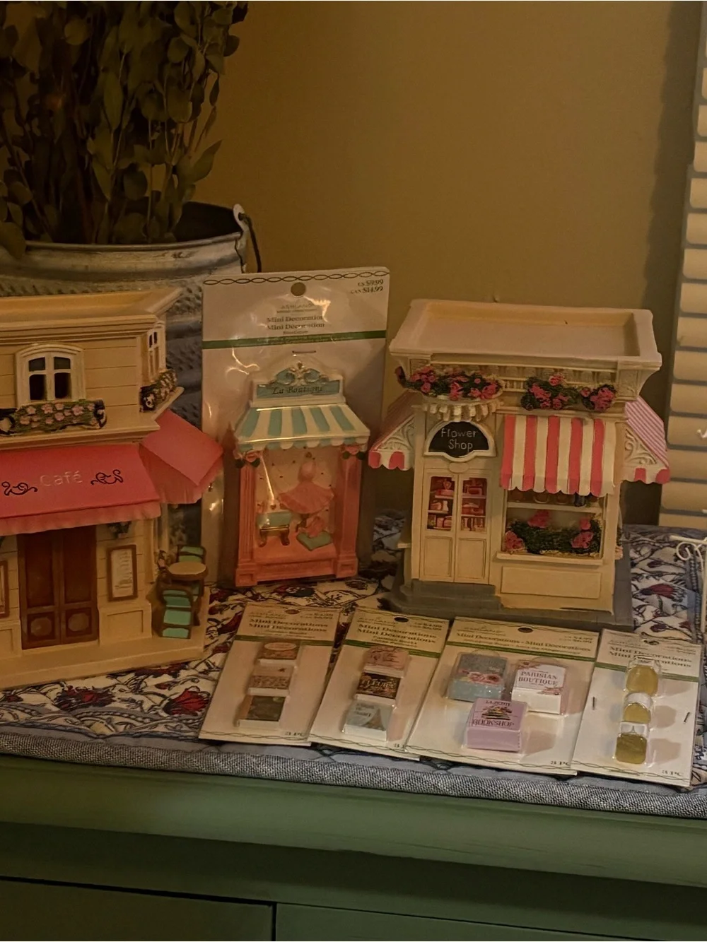 Miniature Ashland by Michaels lot - Picture 2 of 10